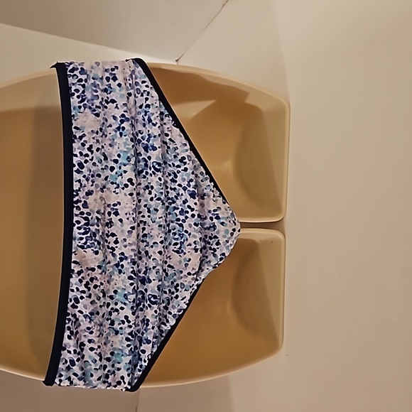 Eddie Bauer Girls L 2-piece Reversible Swimsuit Navy Blue Polka-dot and Purple - Picture 10 of 17